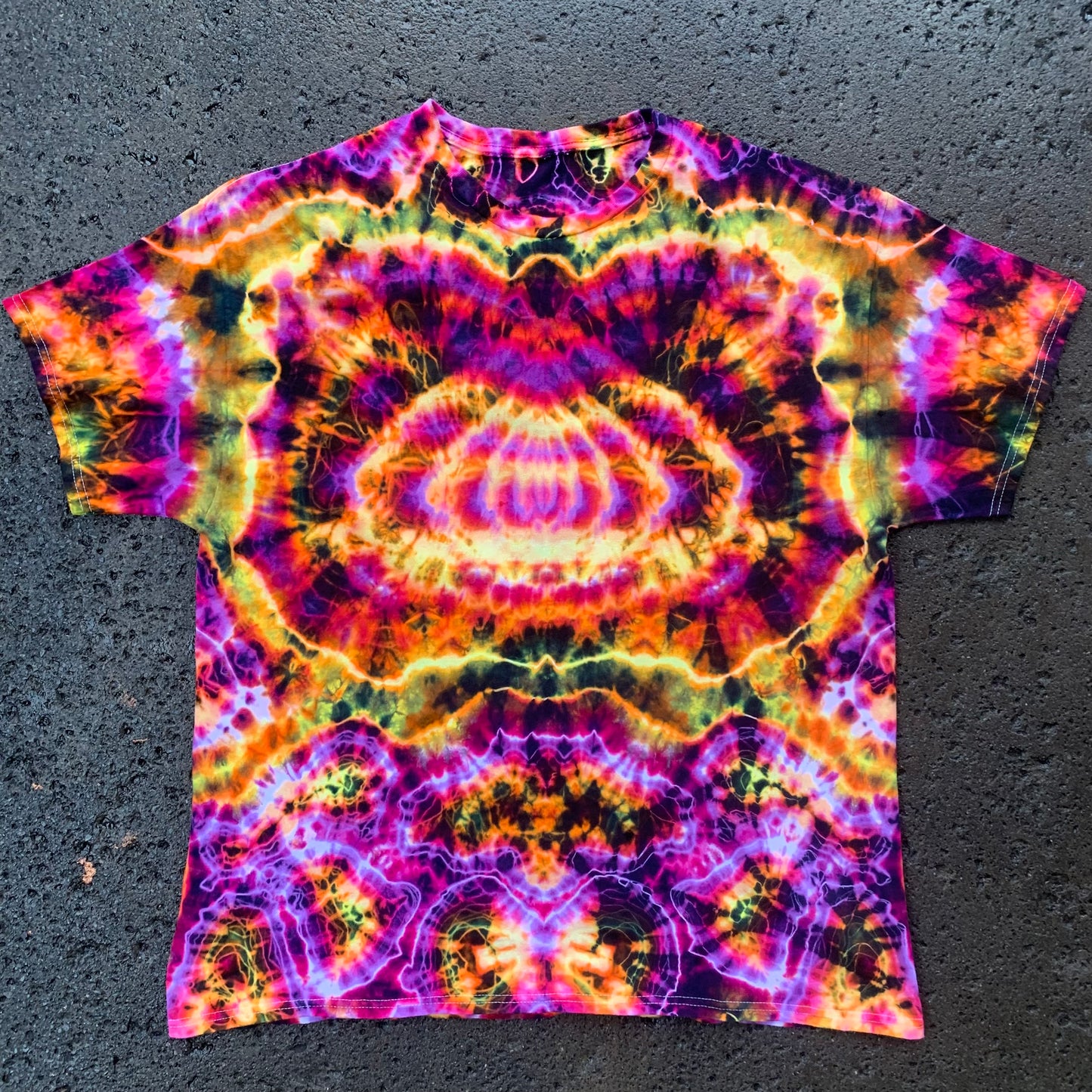 "INTERSTELLAR VACATION" X-Large Tie Dye T-shirt