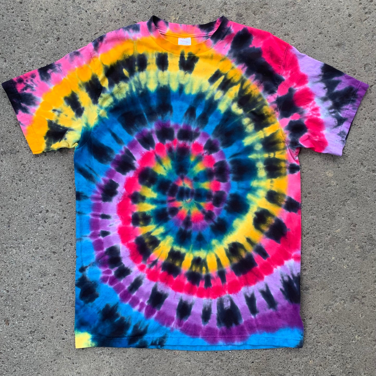 "SPRING SPIRALS" Large Tie Dye T-Shirt