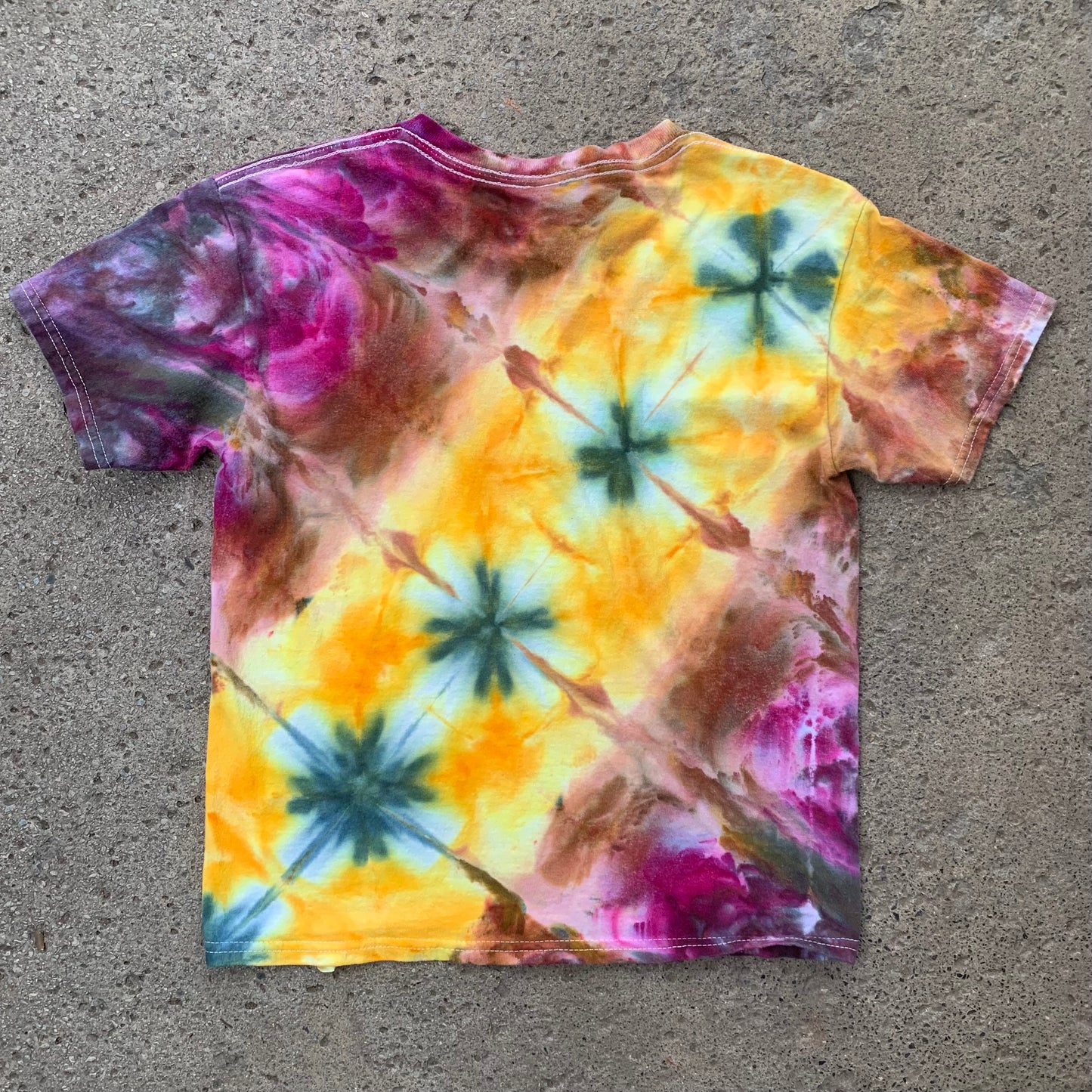 Youth Medium Ice Dyed T-Shirt