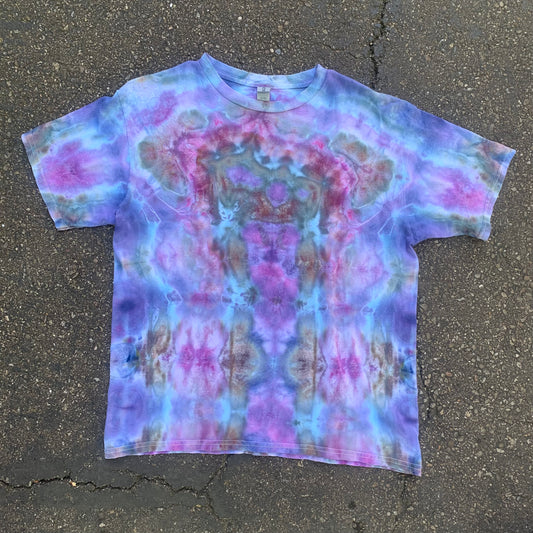 "ICE FIELD TESSELLATIONS" Youth XL Ice Dyed T-Shirt